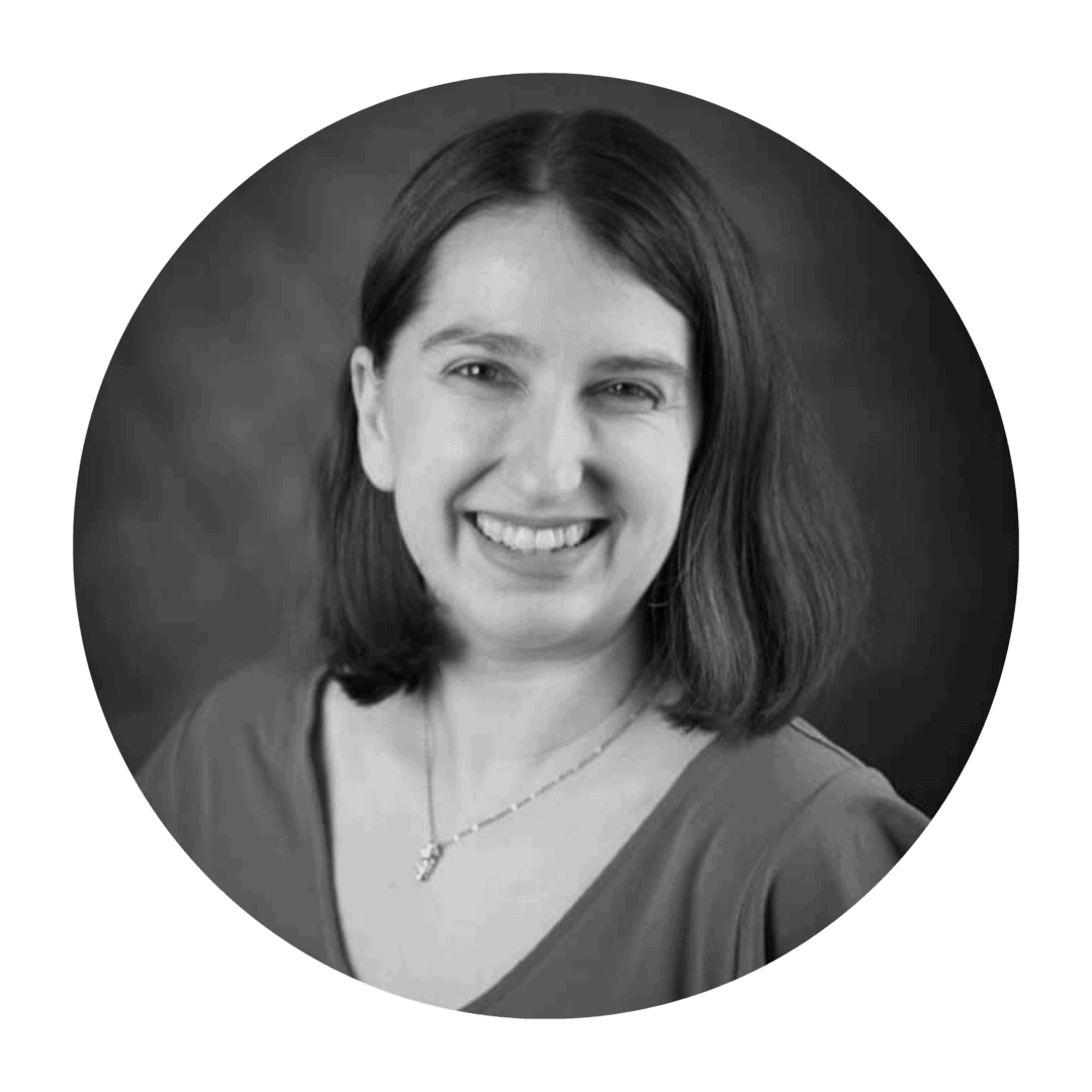 Kirstin Casey Headshot